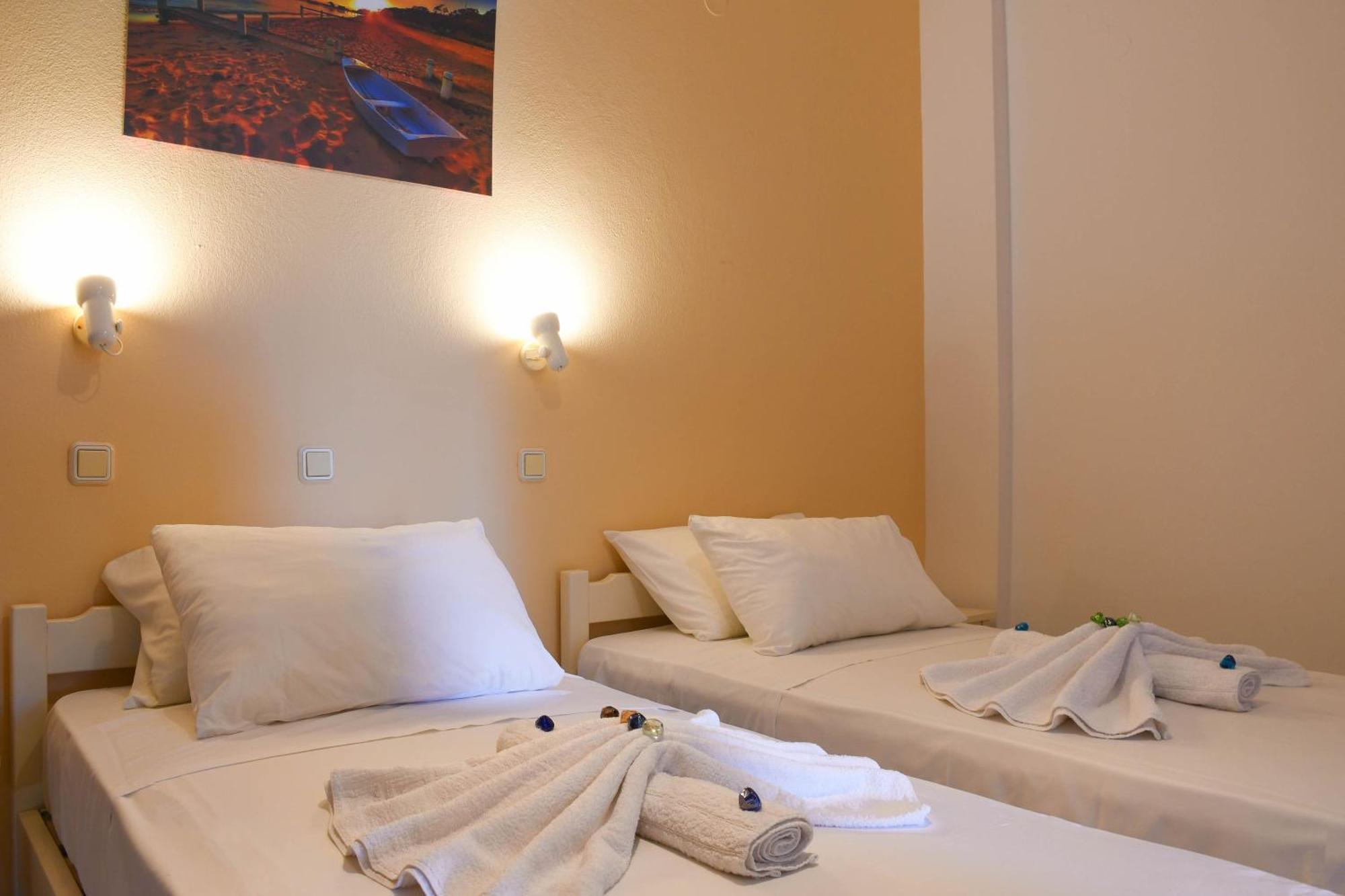 Litinas Apartments With Pool Agia Marina  Bagian luar foto