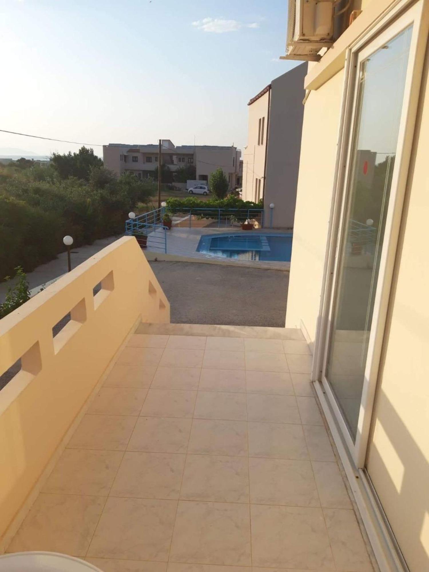 Litinas Apartments With Pool Agia Marina  Bagian luar foto